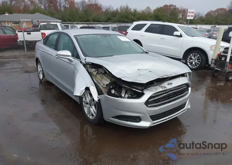 2016 Ford Fusion Se z USA, uszkodzony, nr VIN 3FA6P0H78GR295632